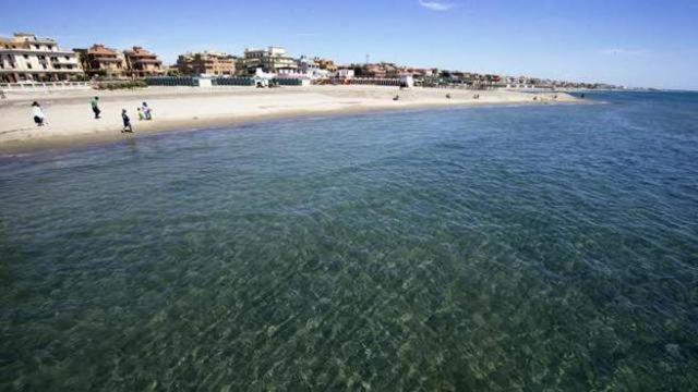 Grande, Vista Mare A 2 Passi Dalla Spiaggia Lido di Ostia Eksteriør billede